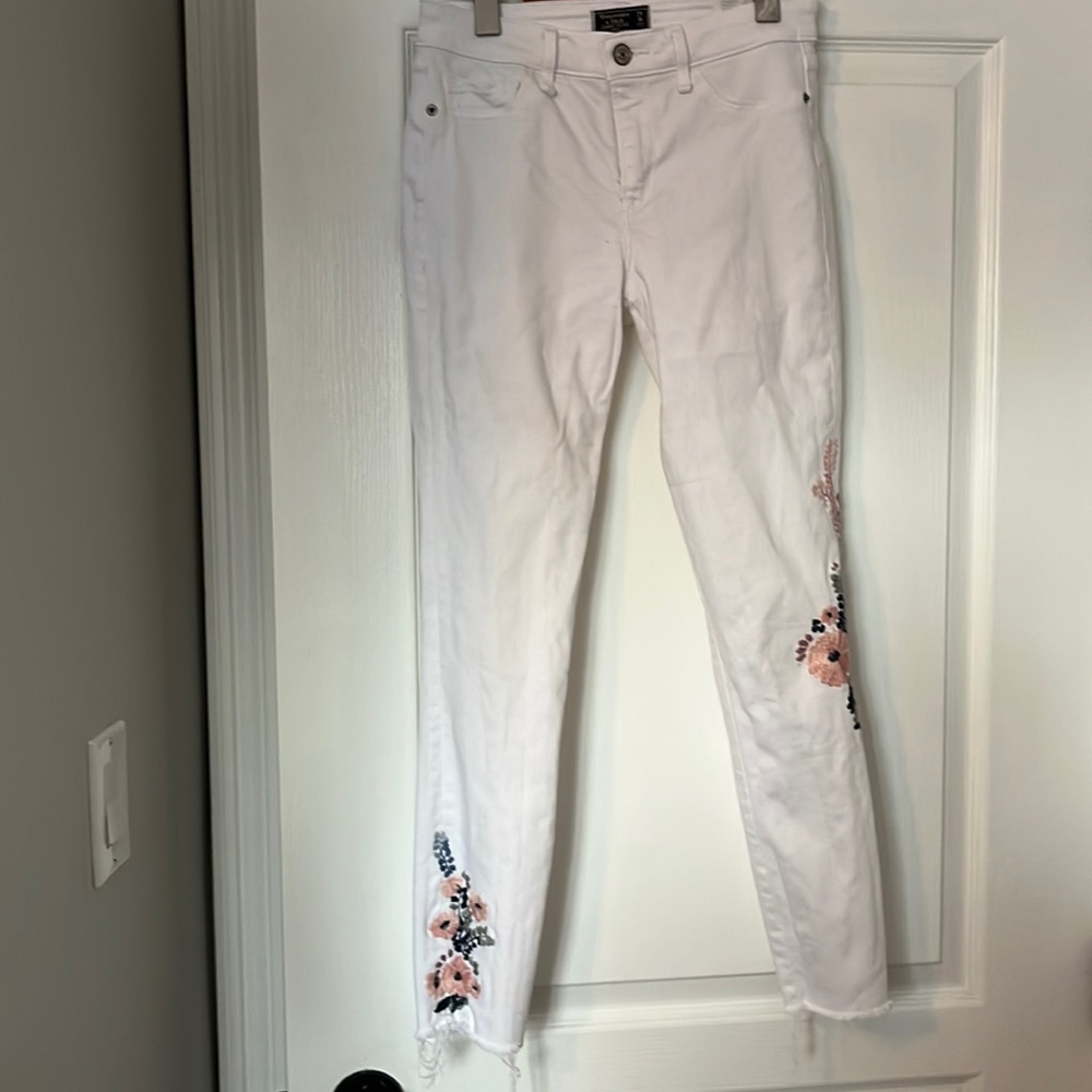 Abercrombie white Embroidered Jeans